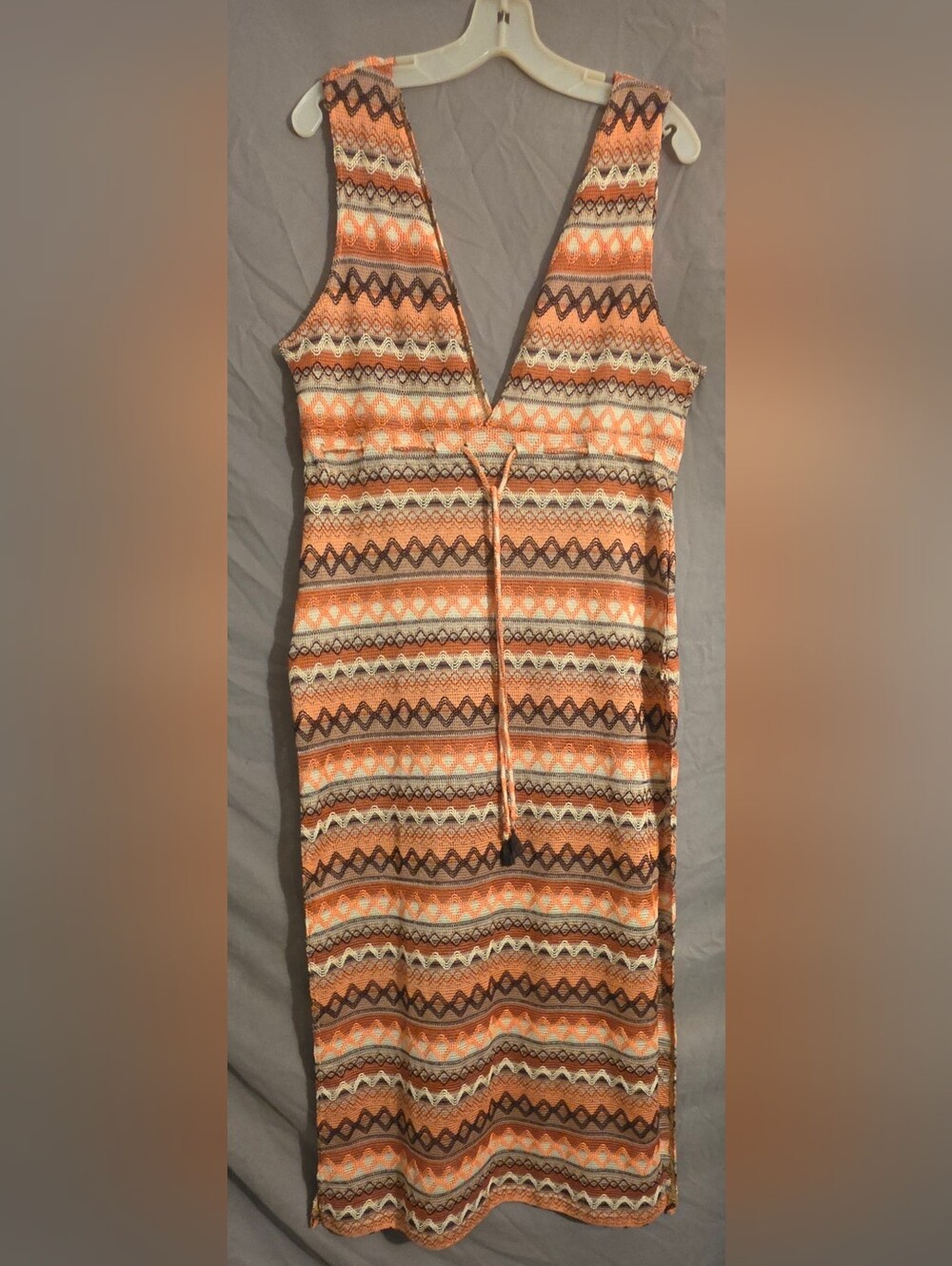 Womens Sz M multicolored geometric knit sleeveless midi dress V-neck Boho